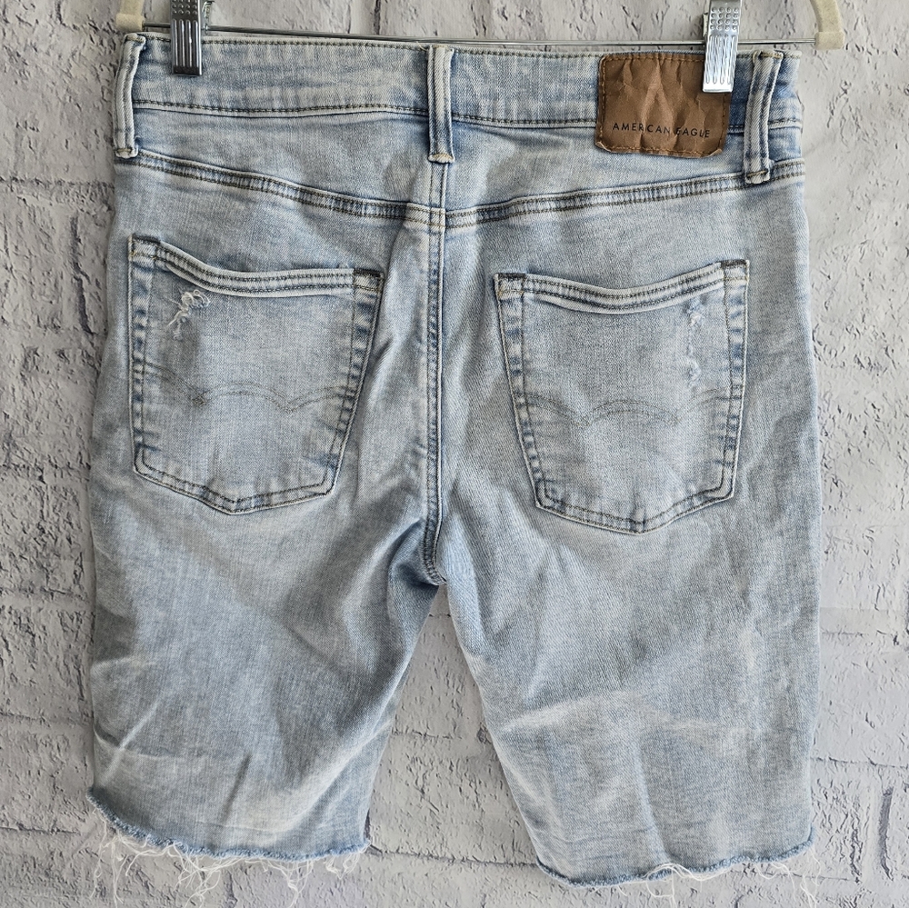 American Eagle Jorts Airflex Men's Light Wash Distressed Denim Shorts 30 - Picture 4 of 15